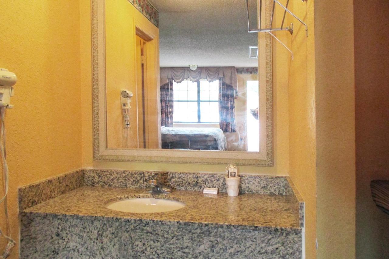 Budget Inn Of Jasper Bagian luar foto